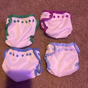 Eco o um newborn cloth diaper covers